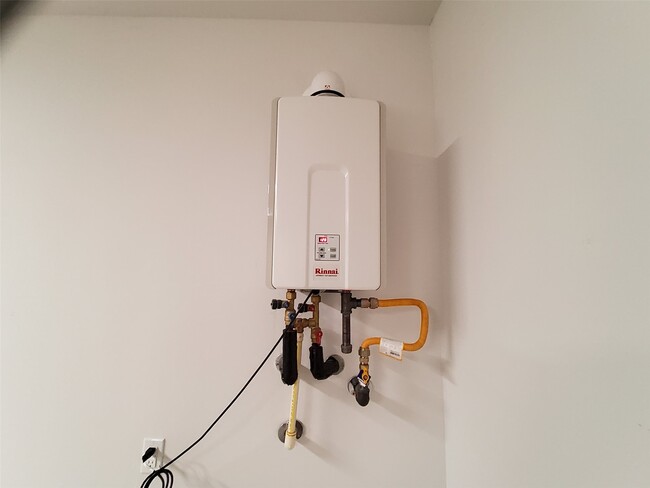 Building Photo - 20814 Flat View Dr