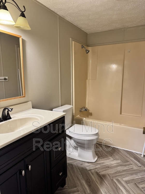 Building Photo - 5816 Goolsby Ct