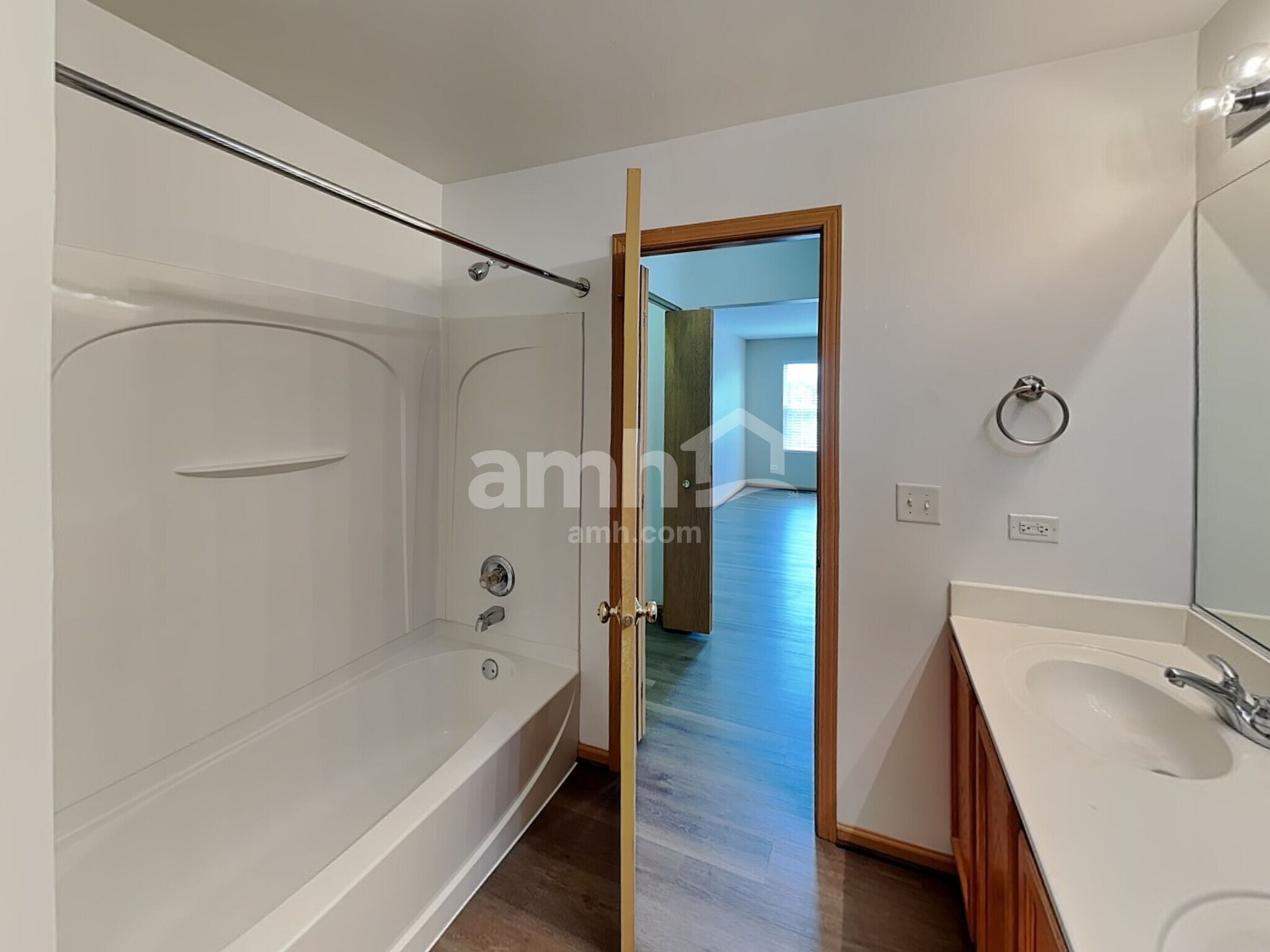 Building Photo - 25222 Declaration Dr