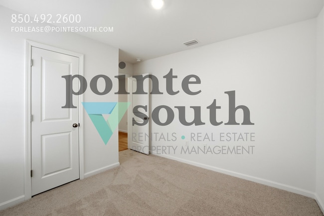 Building Photo - 16101 Eden St