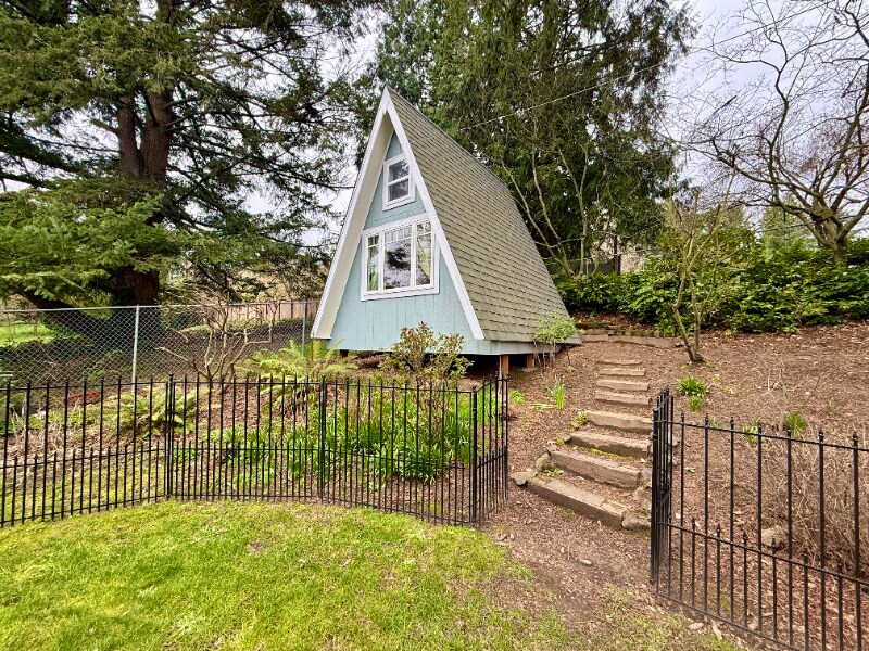 Building Photo - 14355 SW 114th Ave