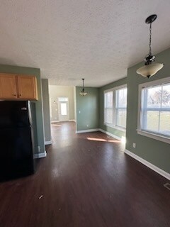 Building Photo - 549 N Belmont Ave