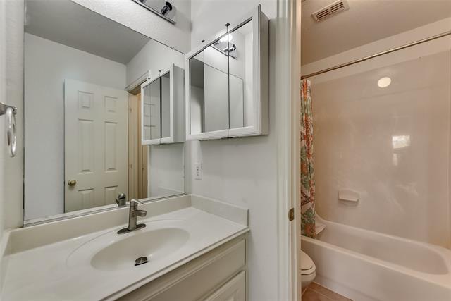 Building Photo - 3401 Nation Dr