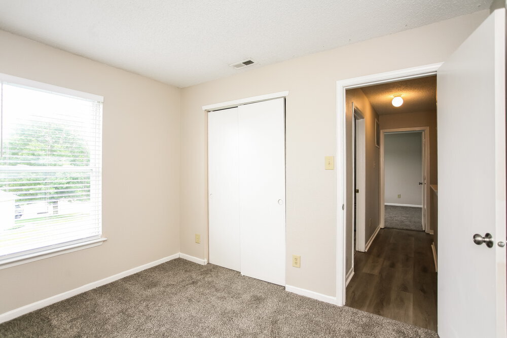 Building Photo - 2023 Orchid Bloom Dr