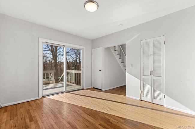 Building Photo - 45 Pamela Ln