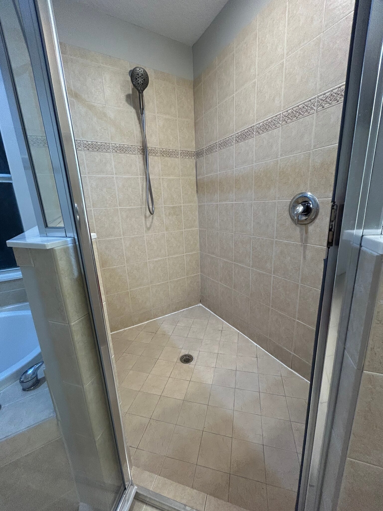 Shower Stall - 269 Porta Rosa Cir