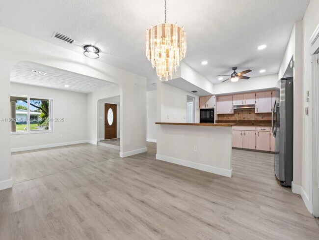 Building Photo - 17223 SW 87th Ave