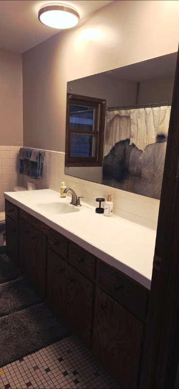 Building Photo - 7629 Bloomington Ave S