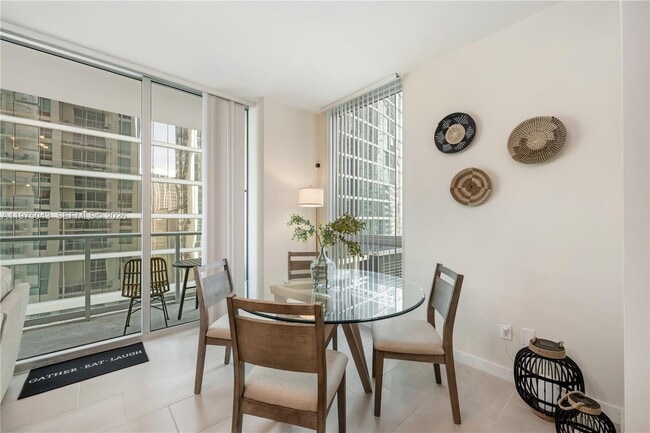 Building Photo - 300 S Biscayne Blvd