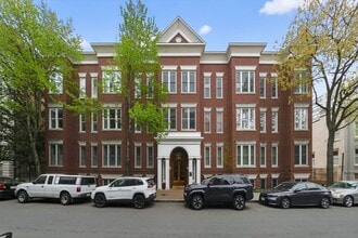 Building Photo - 1520 O St NW