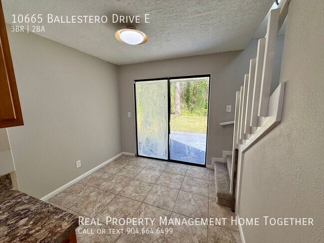 Building Photo - 10665 Ballestero Dr E