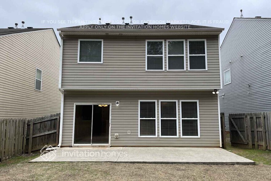 Building Photo - 915 Tamarisk Pl