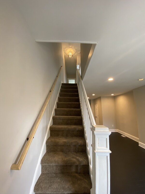 Building Photo - 4110 Harris Ave