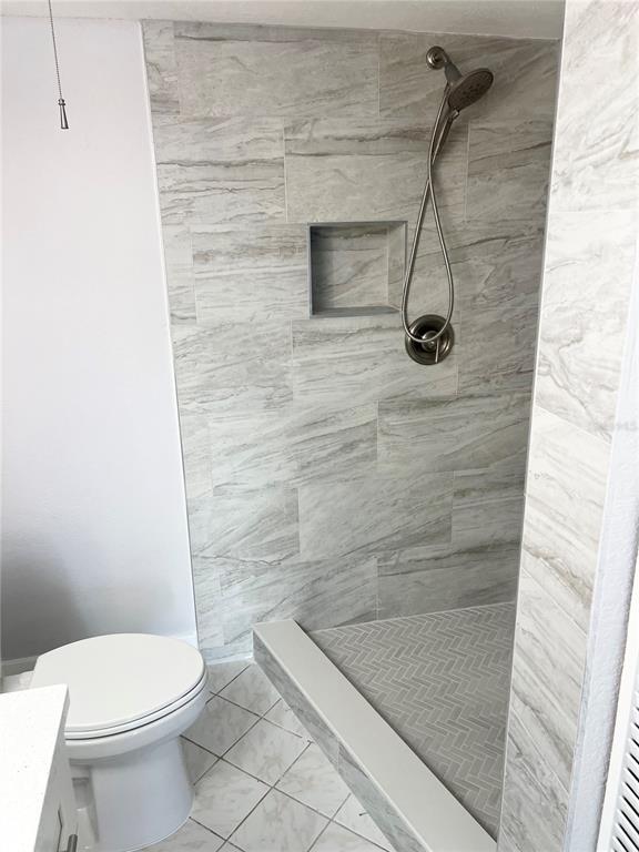 Building Photo - 4550 Overlook Dr NE