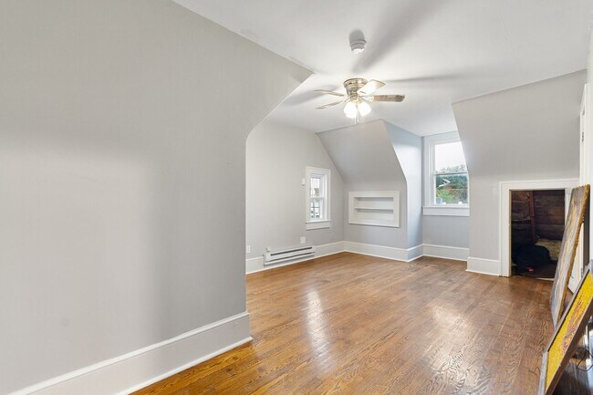 Building Photo - 210 Roanoke St