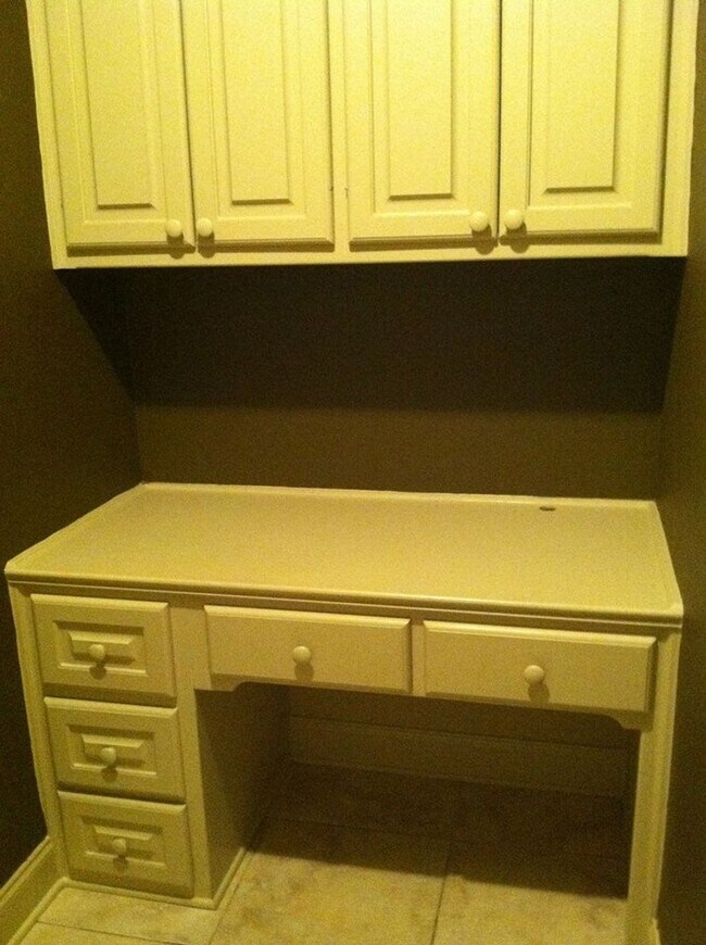 Building Photo - Must see  3BR/2BA home in Santa Rosa Subdivision off Staring Lane