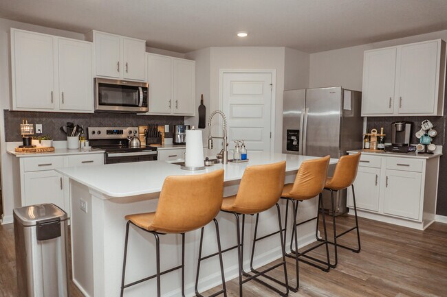 Building Photo - 4605 Naval Ct