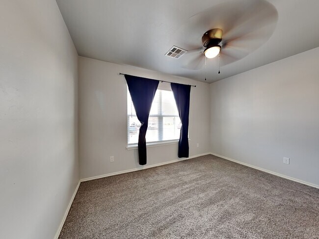 Building Photo - 11108 NW 99th St