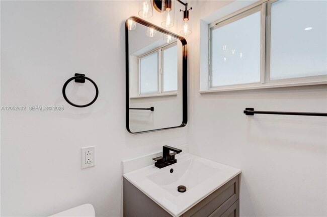 Building Photo - 3635 SW 88th Ct