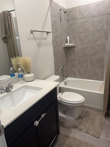 Building Photo - 4010 Windswept Way