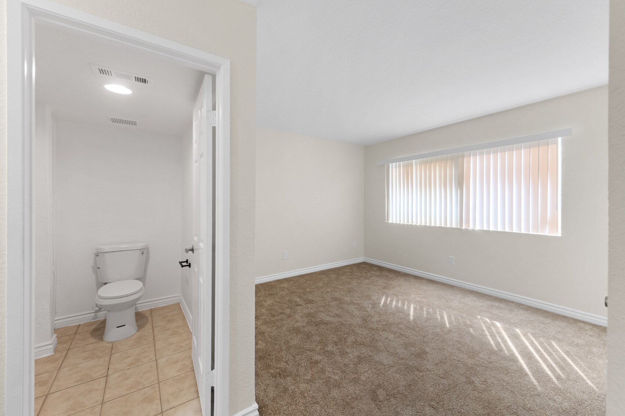 Building Photo - 78650 Ave 42 Ave