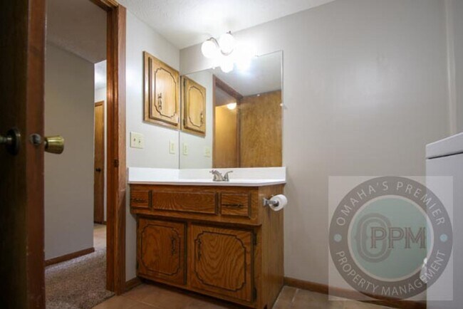 Building Photo - 6323 N 108th Ave Cir