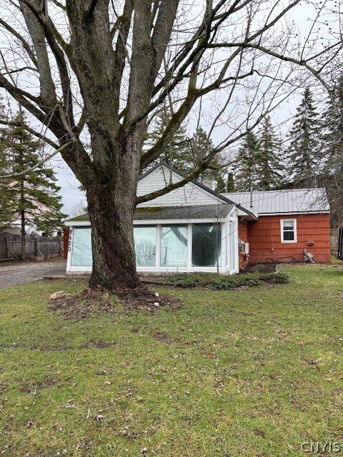 Building Photo - 7420 Mapleview Rd