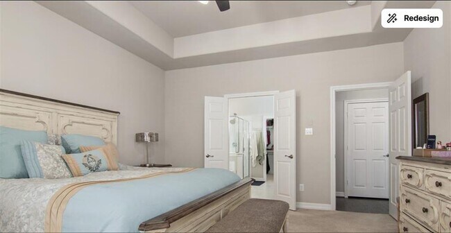 Building Photo - 4411 Woodridge Dr