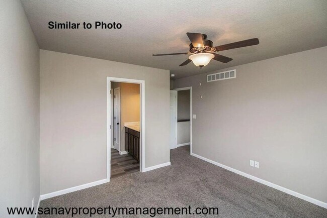 Building Photo - Charming Hoover Ranch in Bondurant – Move-In Ready for July!