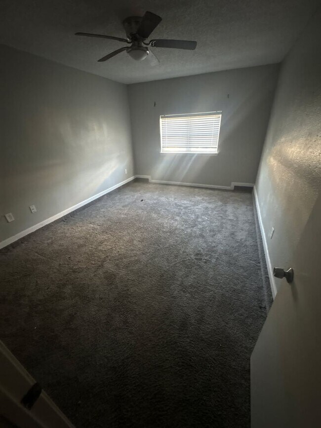 Building Photo - 5416 Spring Willow Dr