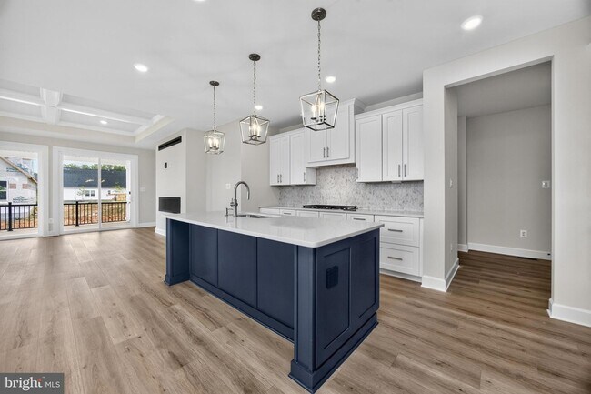 Building Photo - 1422 Gilray Dr