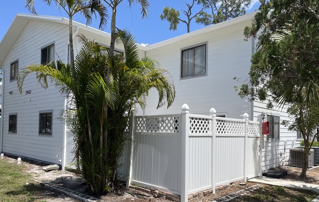 #104 - 11943 Corinne Lee Ct