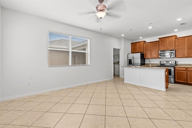 Building Photo - 13075 Calderdale Ave