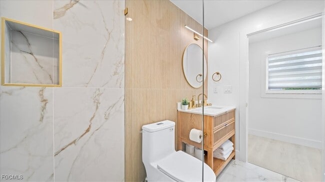 Building Photo - 27585 Imperial Shores Blvd