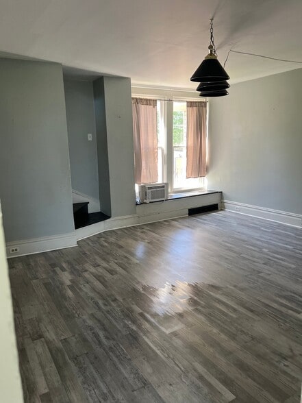 Building Photo - 214 Brown Ave