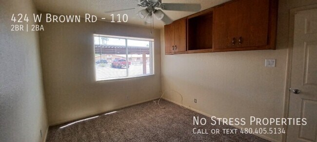 Building Photo - 424 W Brown Rd