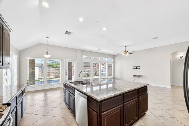 Building Photo - 13603 Summer Cloud Ln