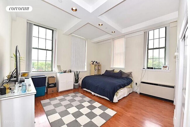 Building Photo - 4502 Ditmars Blvd