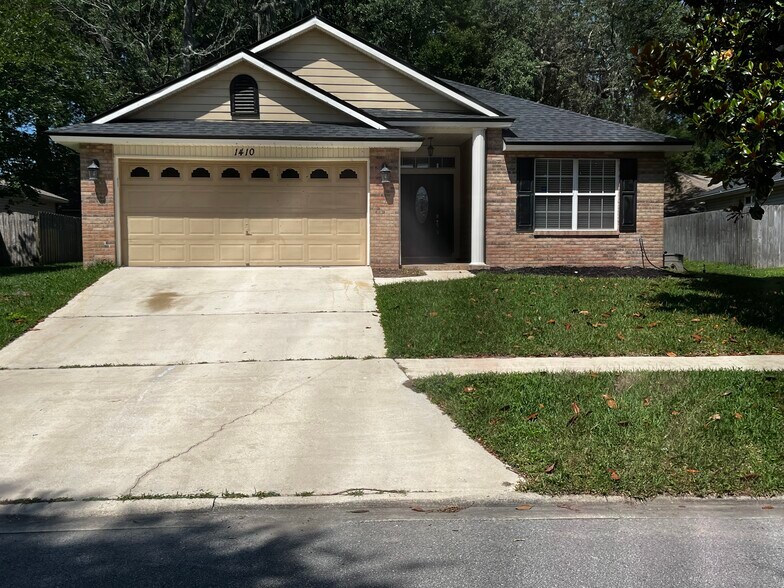 Building Photo - 1410 Soaring Flight Way