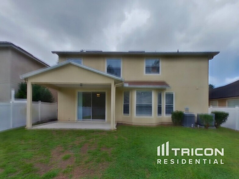 Building Photo - 3571 Live Oak Hollow Dr