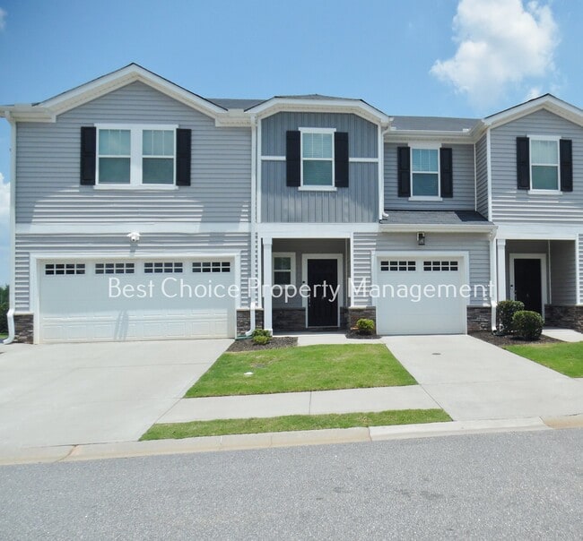 Building Photo - 8 Outback Dr