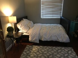 Building Photo - 2395 N Northumberland Rd