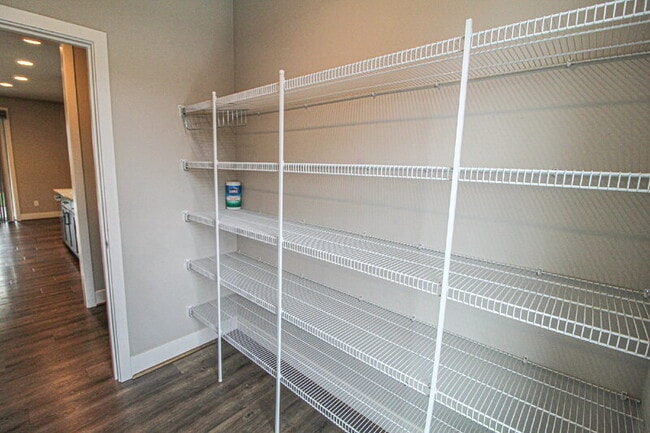 Building Photo - 1418 184th Pl SE