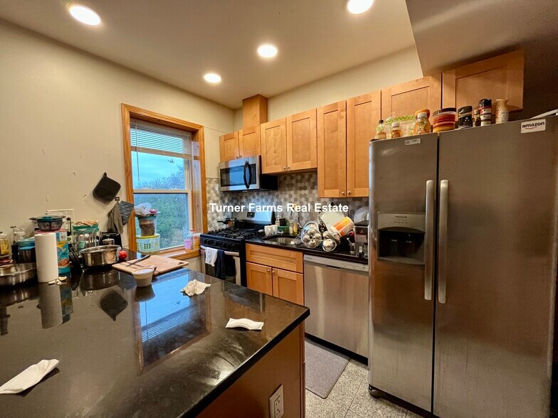 Building Photo - 20 Winthrop St