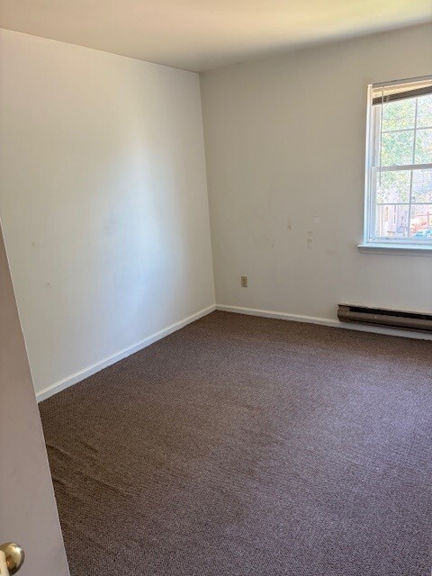 Building Photo - 434 Blaker Dr