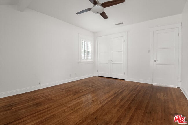 Building Photo - 4900 Ethel Ave