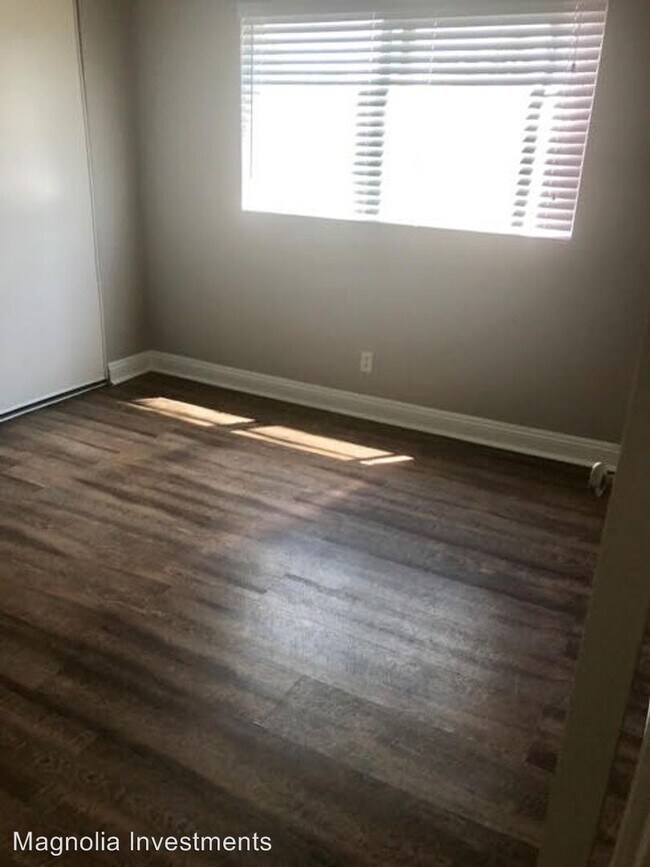 Building Photo - 1 br, 1 bath Apartment - 437 Jamacha Road