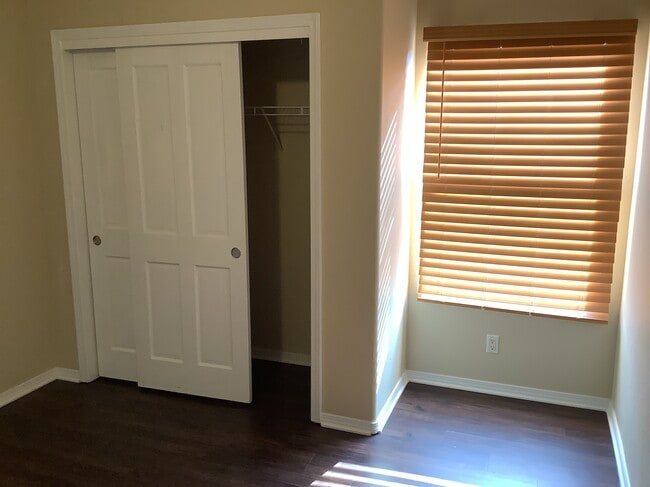 Building Photo - 3141 Zia St NE