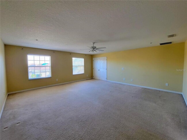 Building Photo - 9722 Moss Rose Way