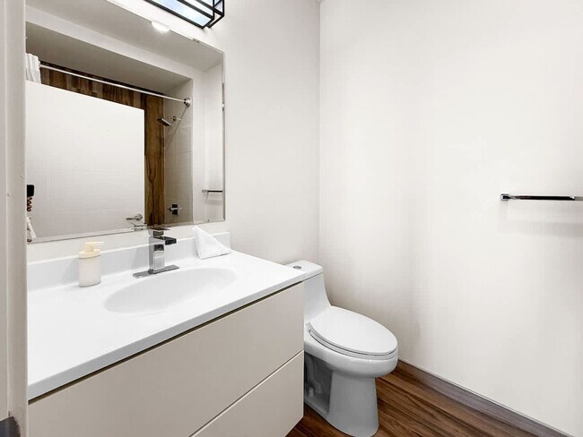 Building Photo - 120333 Germantown Ave